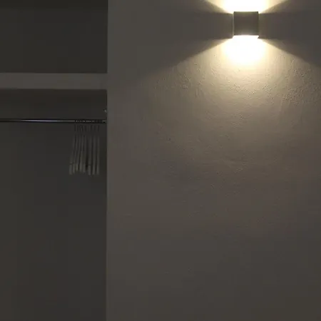 לינה וארוחת בוקר Donna Veneranda