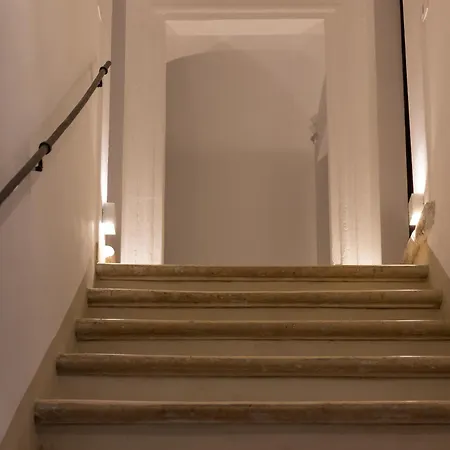 Donna Veneranda לינה וארוחת בוקר